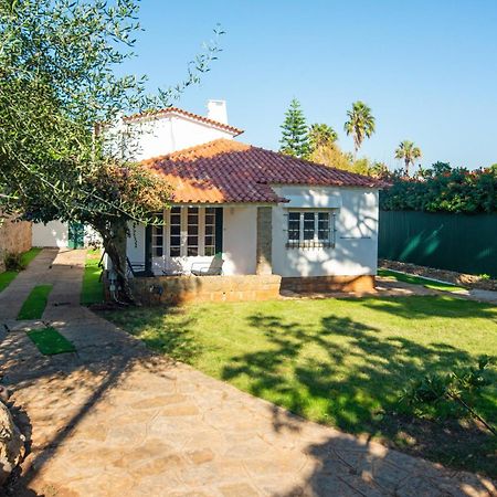 4-Bedroom House In Cascais, Near Guincho Beach Esterno foto