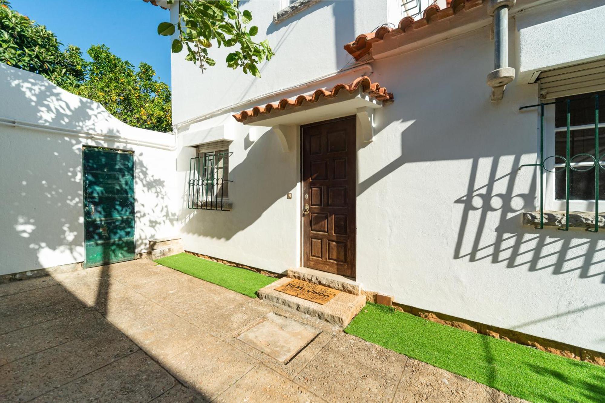4-Bedroom House In Cascais, Near Guincho Beach Esterno foto